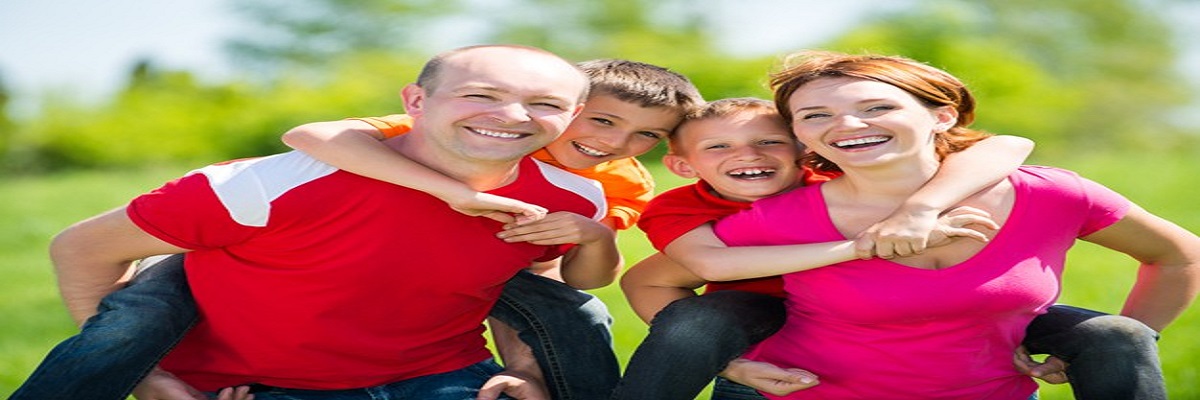 IELTS Cue Card  شماره 1:  توصیف خانواده و افرادی که وقتمان را با آنها می‌گذرانیم