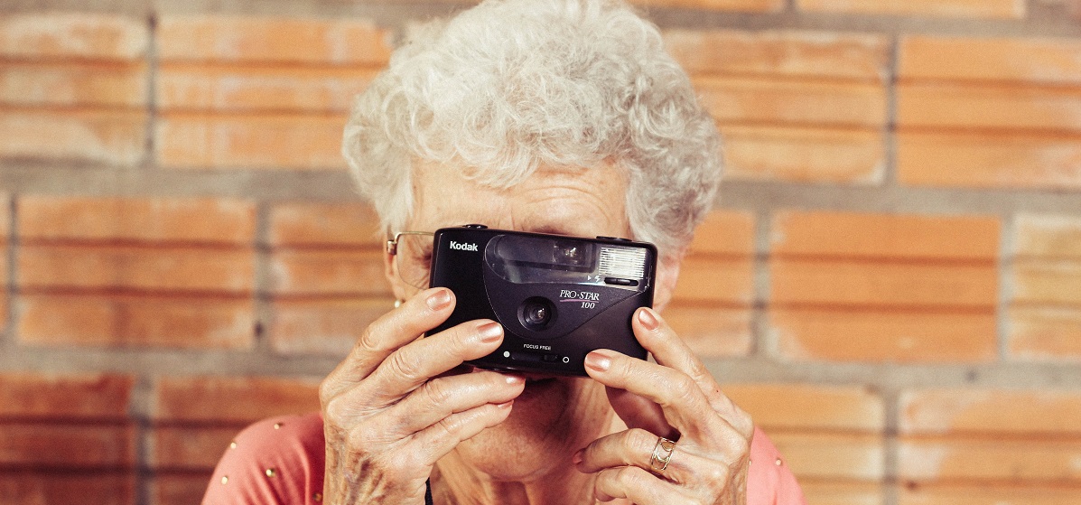 آیلتس کیوکارد IELTS Cue Card شماره 59 : توصیف فرد مسن تحسینبرانگیز آیلتس کیوکارد IELTS Cue Card شماره 59 : توصیف فرد مسن تحسینبرانگیز