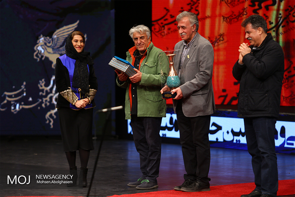 آیلتس کیوکارد IELTS Cue Card شماره 63 :توصیف شخص مشهور