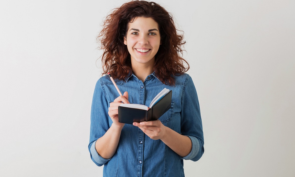 10 راه آسان برای تقویت لغات ضروری رایتینگ آیلتس