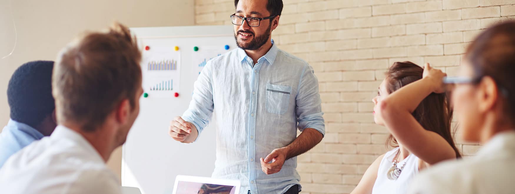 بهترین آموزشگاه های زبان آبادان