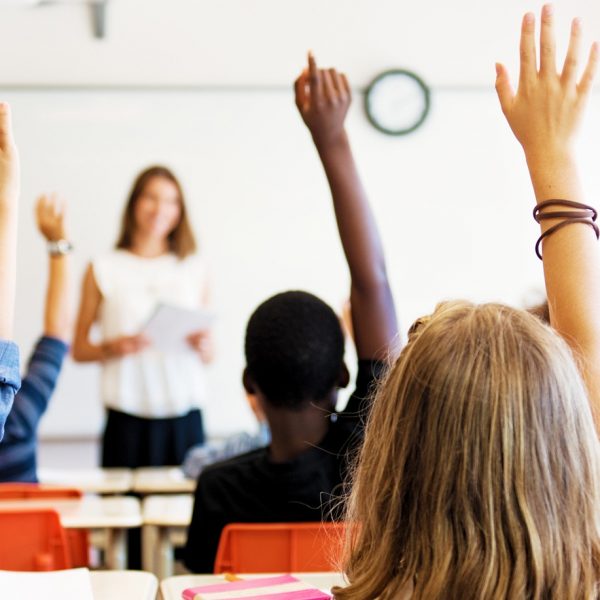 آموزشگاه های زبان اراک